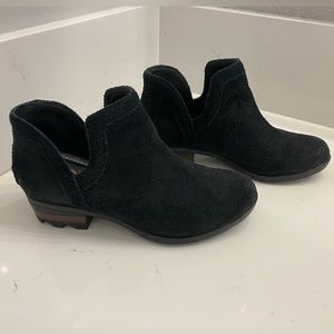 Sorel Woman’s Ankle Boots Size 6.5